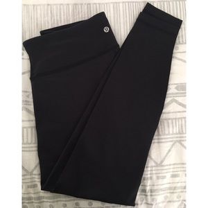 Lululemon Low Rise Wunder Under Leggings